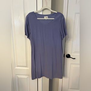 Wilfred Free dress from Aritzia. Lavender dress with lining.